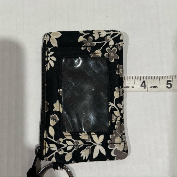 Vera Bradley Women's Zip ID Case (Chandelier Noir) - Picture 5 of 6